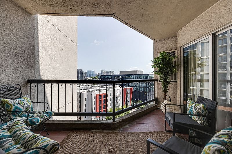 Bring your coffee and sit on your private balcony