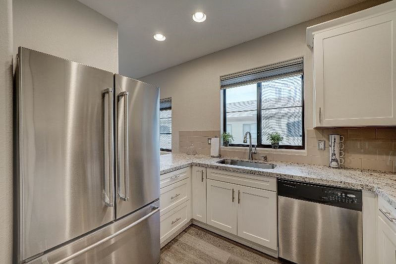 Furnished Finder property 370112_1 photo 7