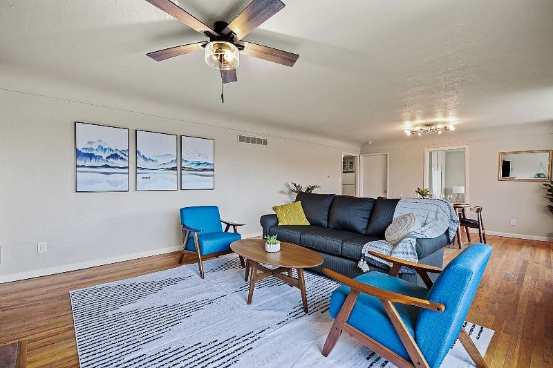Furnished Finder property 370143_1 photo 3