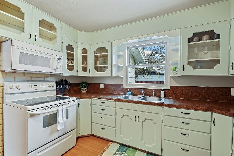 Furnished Finder property 370143_1 photo 12