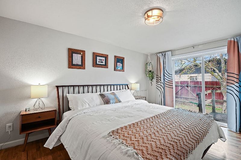 Furnished Finder property 370143_1 photo 16