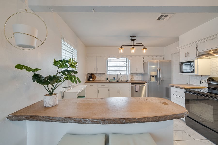 Furnished Finder property 370164_1 photo 6