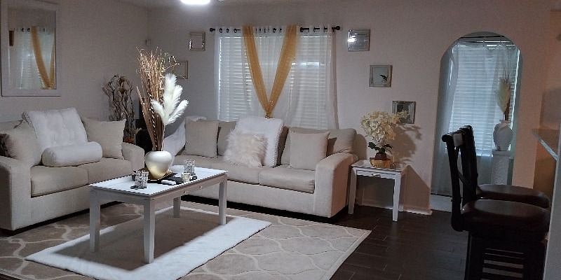 Furnished Finder property 370199_1 photo 4
