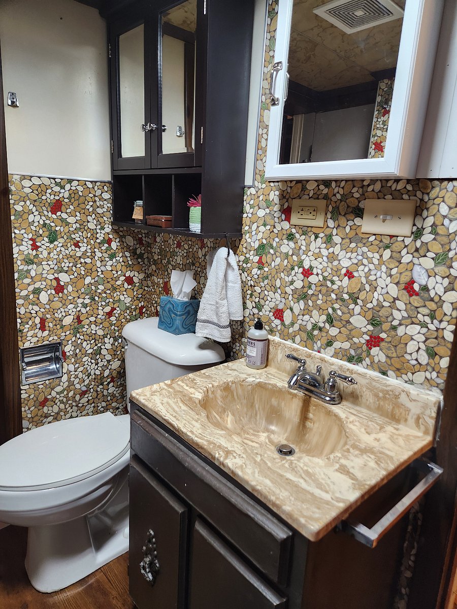 Furnished Finder property 370230_1 photo 31