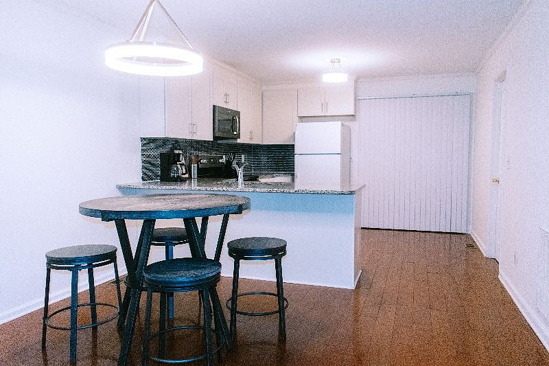 Furnished Finder property 370243_1 photo 4