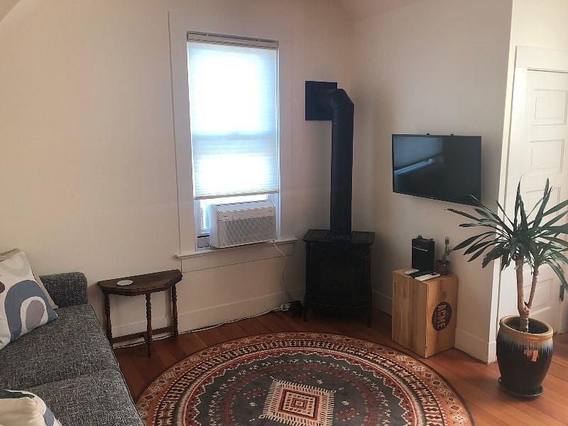 Furnished Finder property 370299_1 photo 4