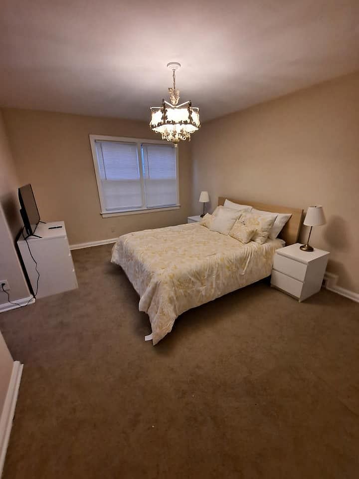 Upstairs Bedroom 3