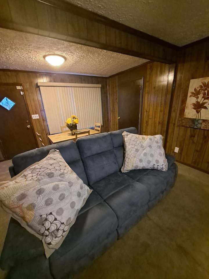 Den for entertaining 
