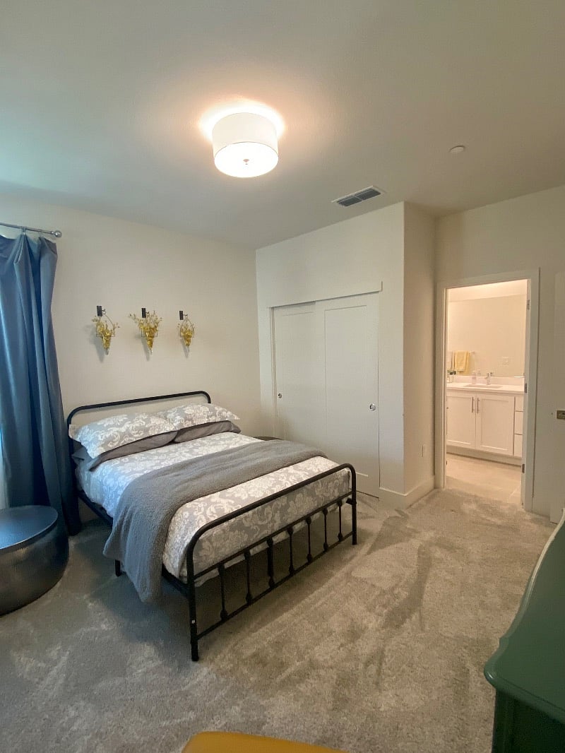 Furnished Finder property 370368_1 photo 1