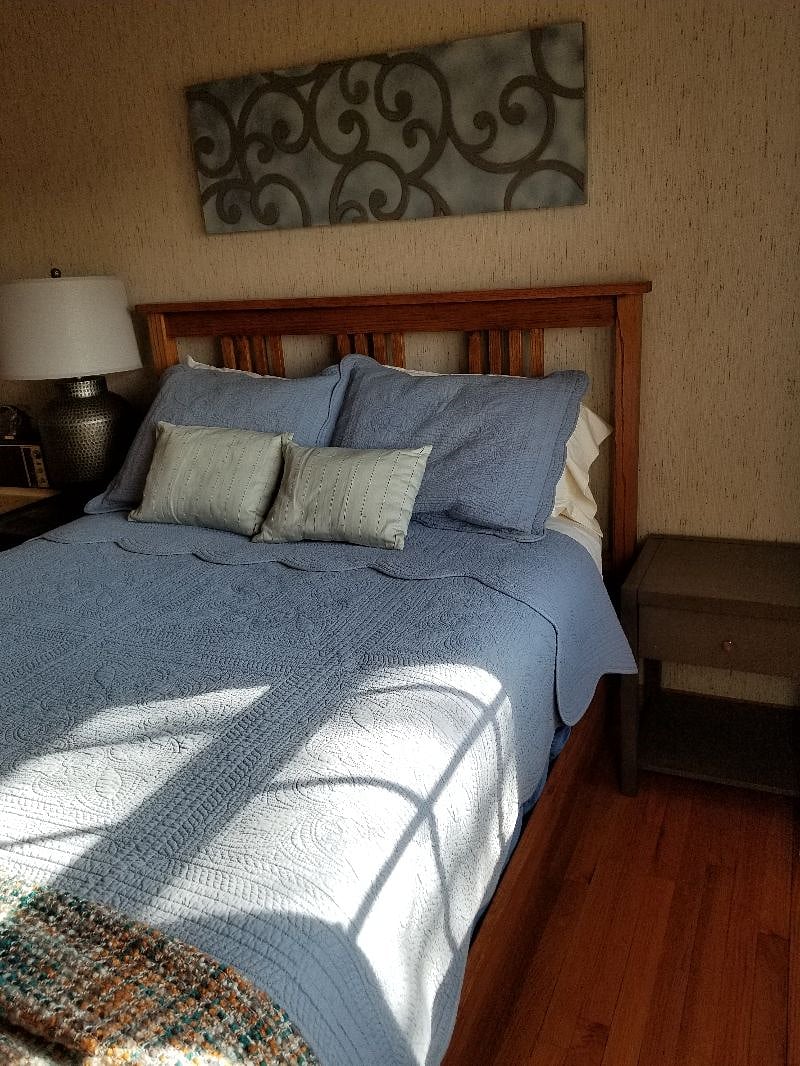 Bedroom 3, double bed