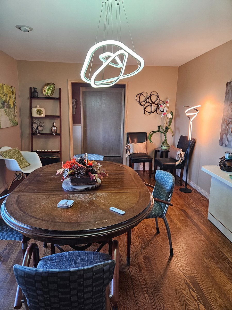 Dining room. Remote to light on table.