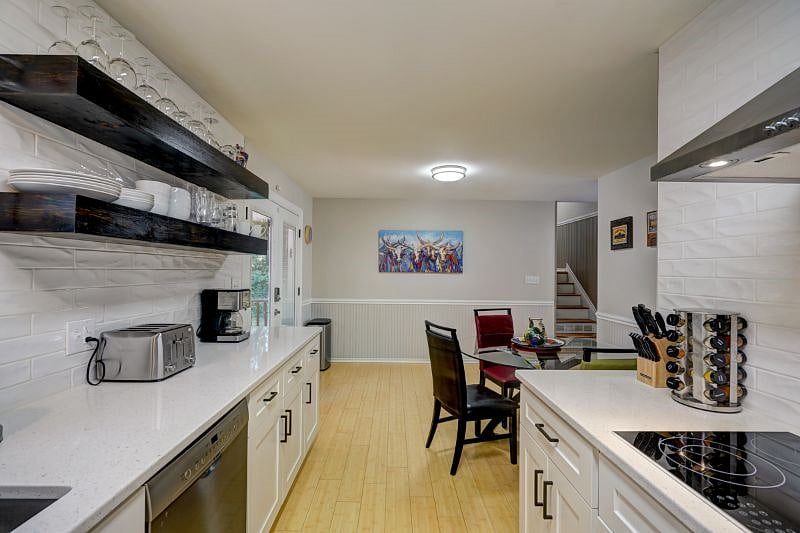 Furnished Finder property 370408_1 photo 18