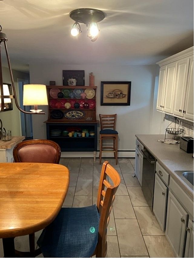 Furnished Finder property 370424_1 photo 3