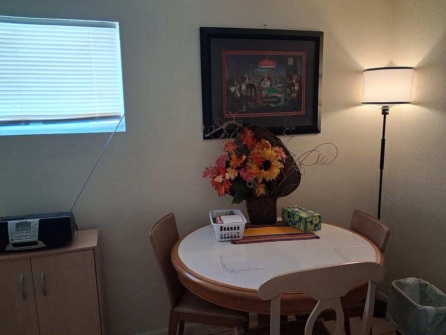 Place to play table games or work.
