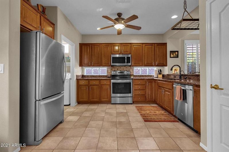 Furnished Finder property 370479_1 photo 10