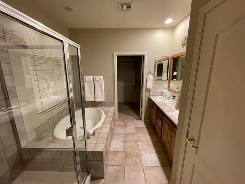Furnished Finder property 370479_1 photo 15