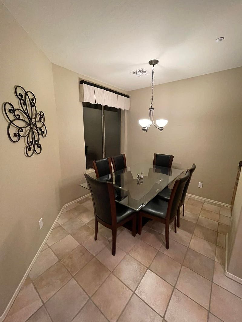 Furnished Finder property 370479_1 photo 11