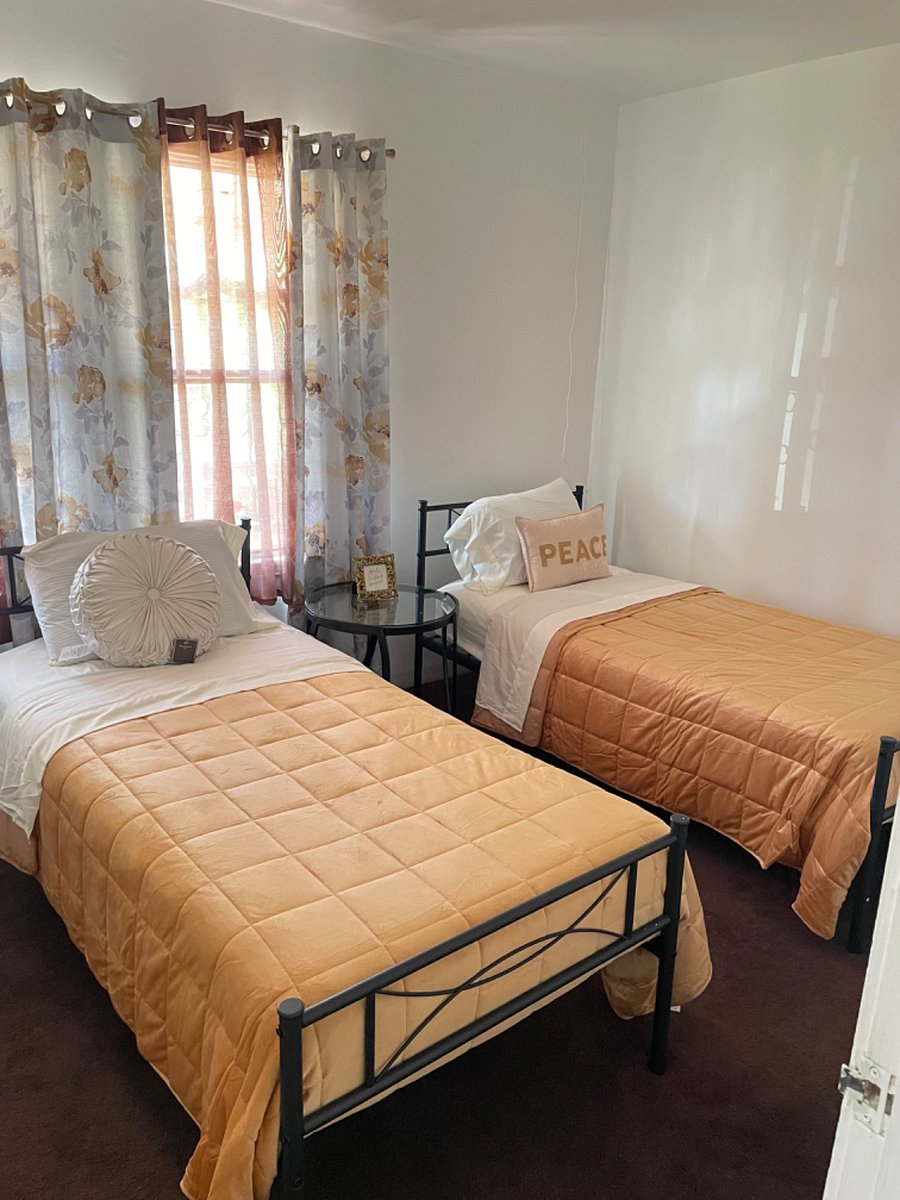 Furnished Finder property 370546_1 photo 6