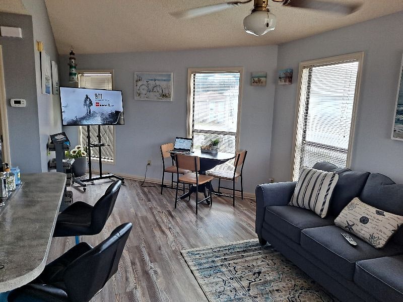 Furnished Finder property 370568_1 photo 3