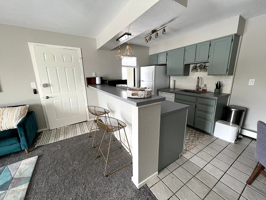 Furnished Finder property 370596_1 photo 3