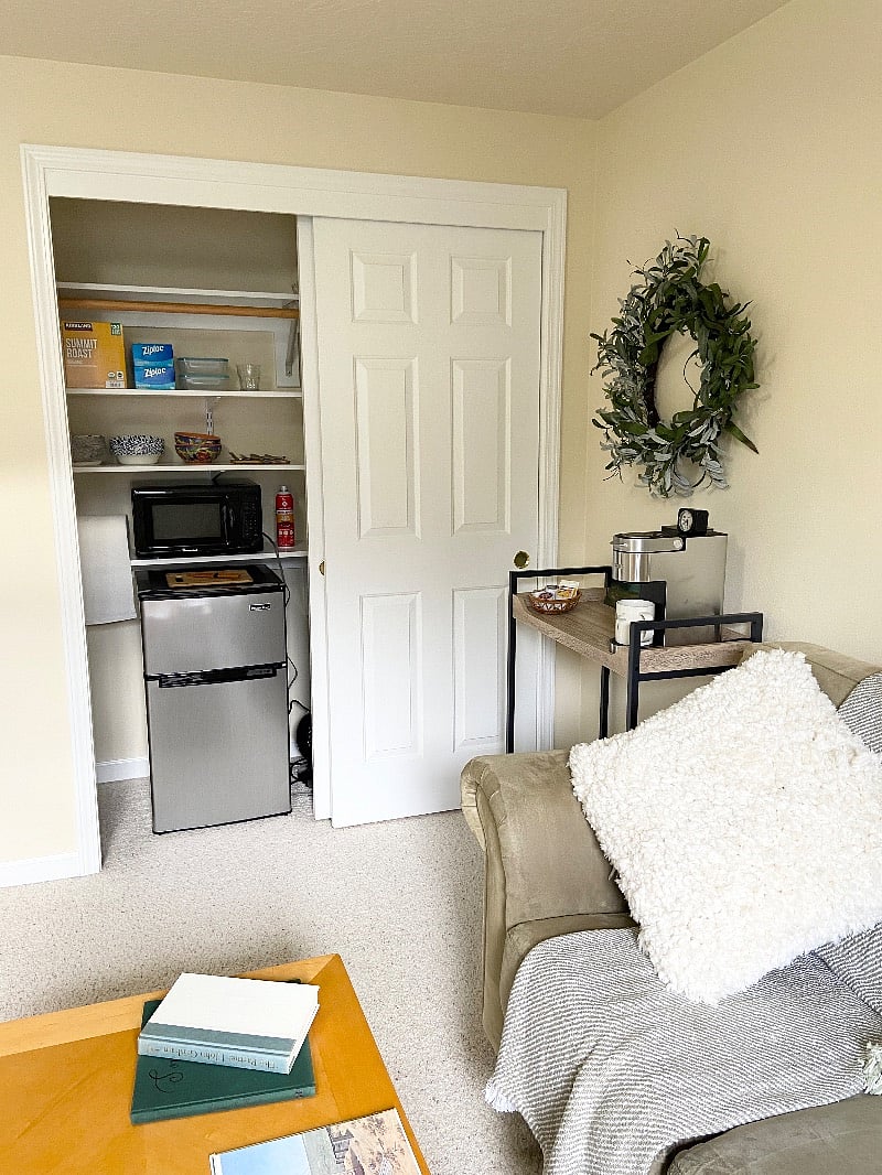 Your arrival package will include a fully stocked refrigerator and freezer!