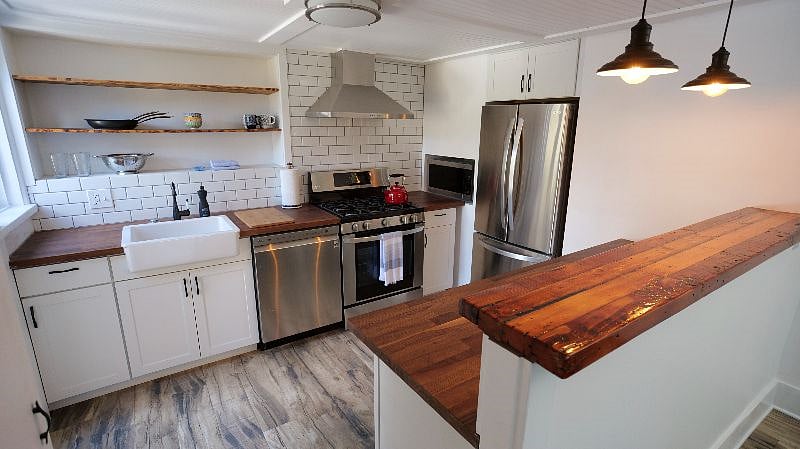 Furnished Finder property 370786_1 photo 12