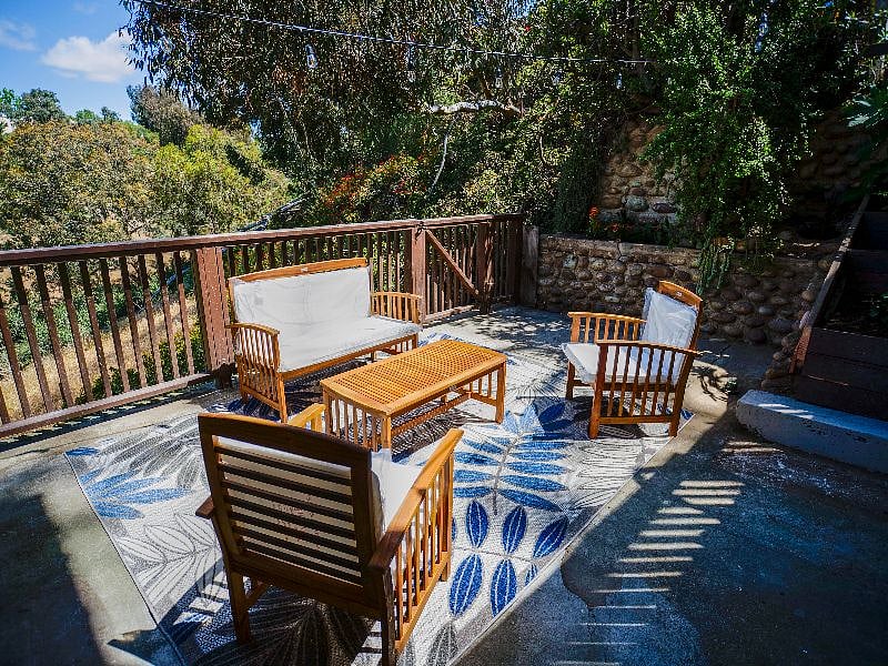 Furnished Finder property 370786_1 photo 4