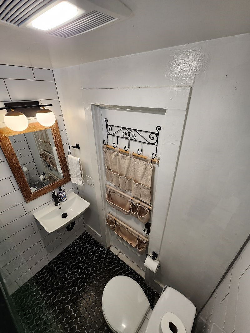 Furnished Finder property 370786_1 photo 9