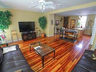 Furnished Finder property 370796_1 photo 3