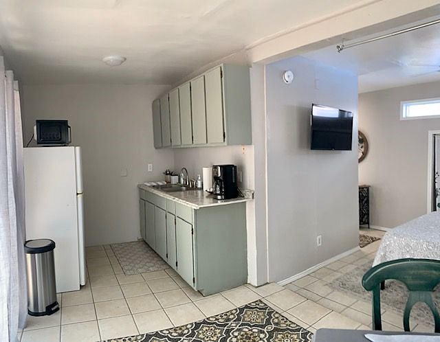 Furnished Finder property 370819_1 photo 7
