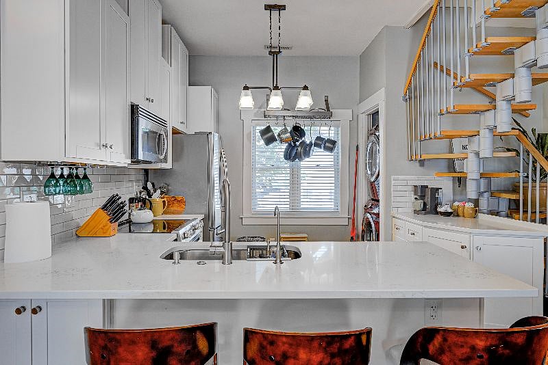 Furnished Finder property 370851_1 photo 10