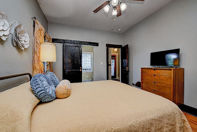 Furnished Finder property 370851_1 photo 17