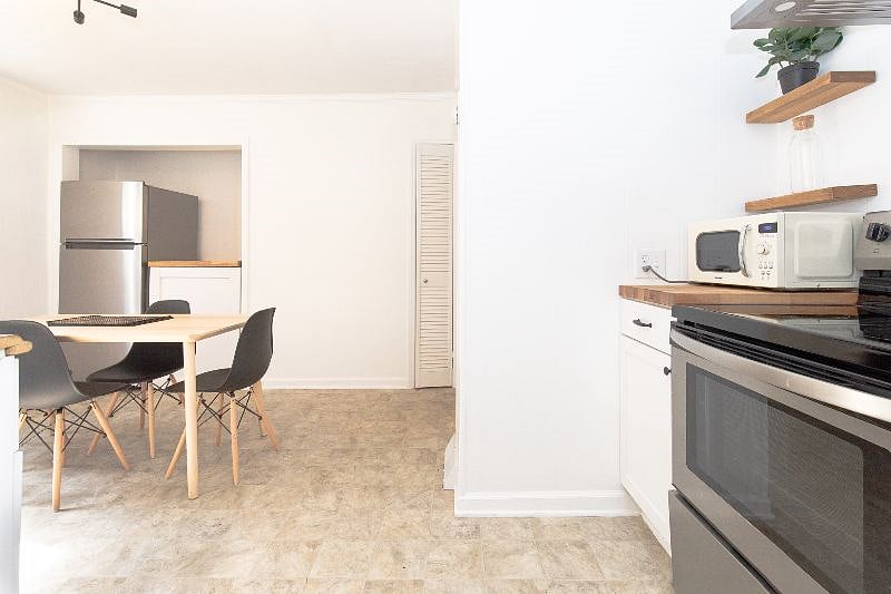 Furnished Finder property 370939_1 photo 7