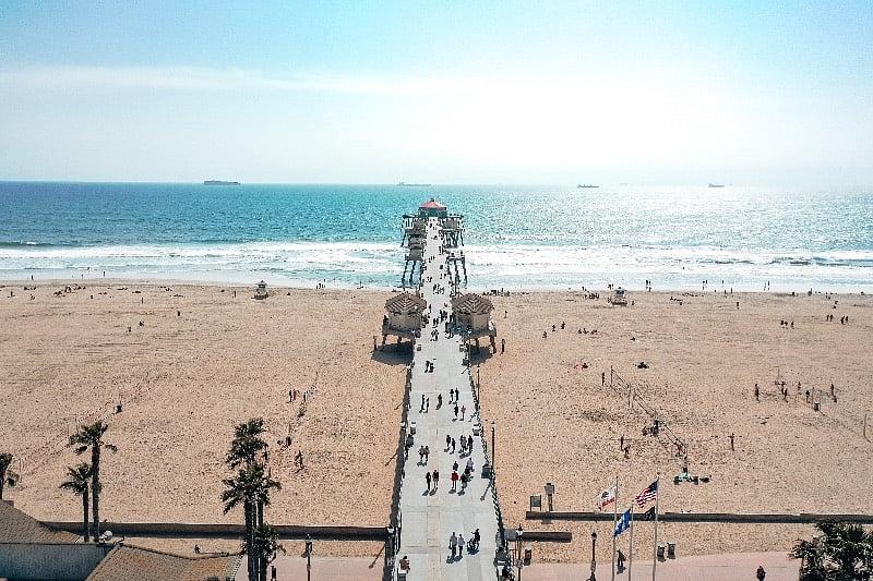 HB Pier 10 minute walk