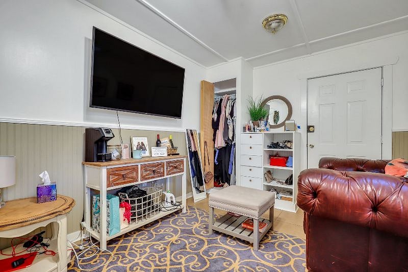 Furnished Finder property 370976_1 photo 10