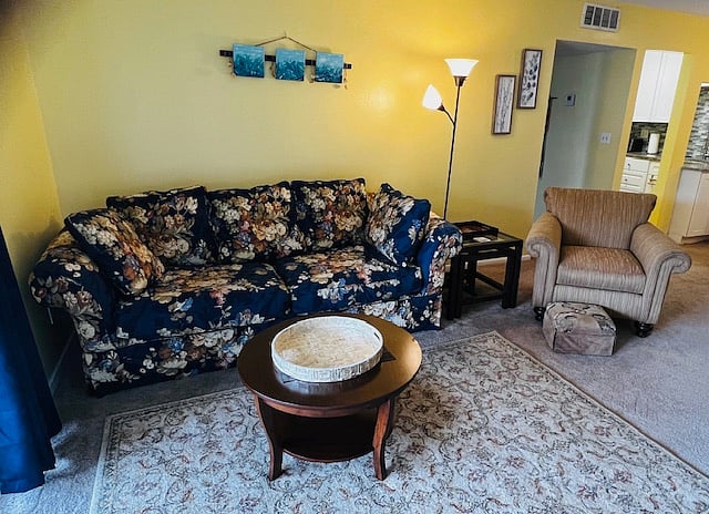 Furnished Finder property 371046_1 photo 3