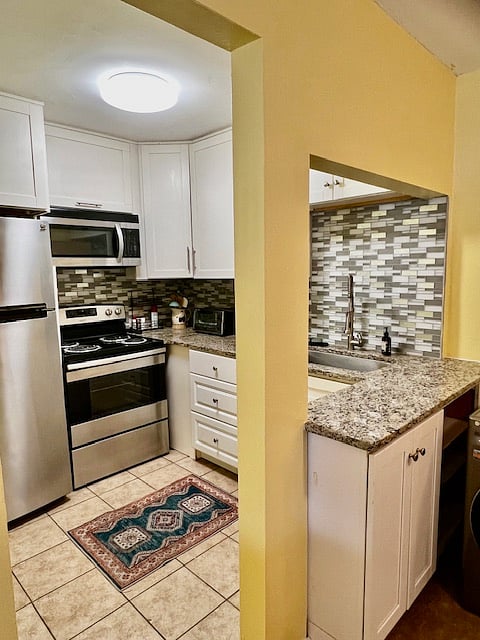 Furnished Finder property 371046_1 photo 5