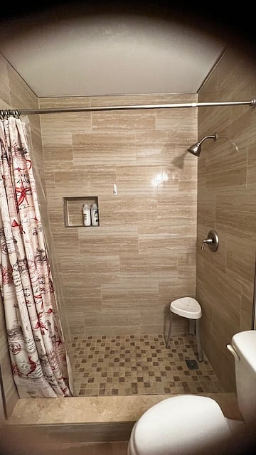 Furnished Finder property 371046_1 photo 11