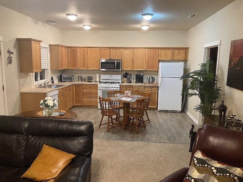 Furnished Finder property 371055_1 photo 7