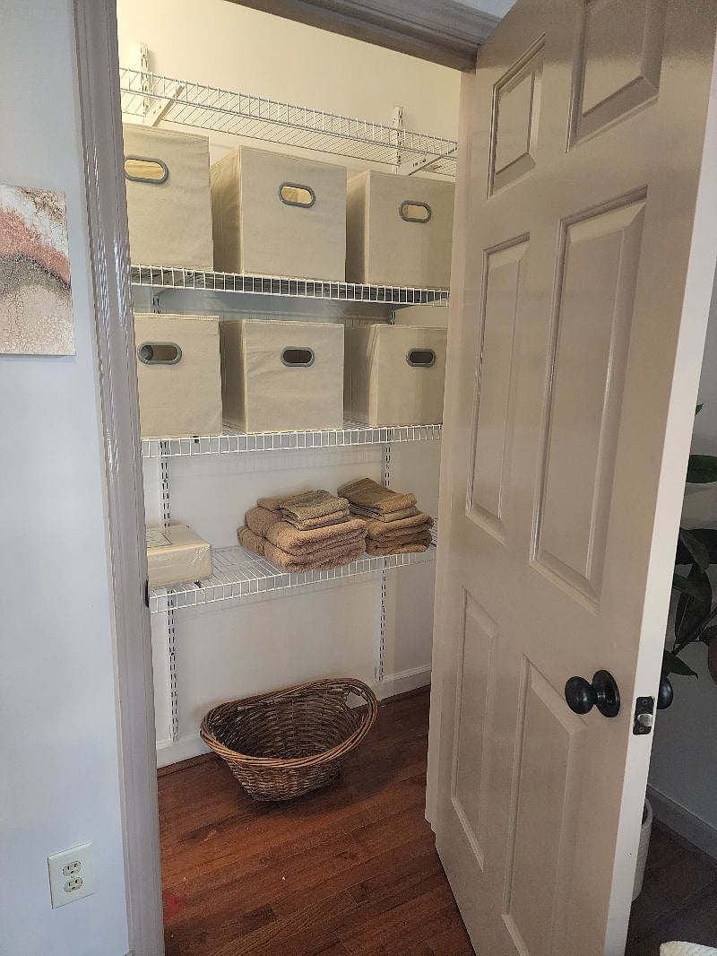 Organized spacious closet area