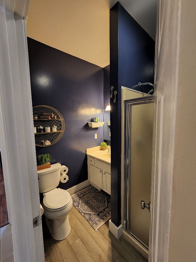 Spacious Private bathroom