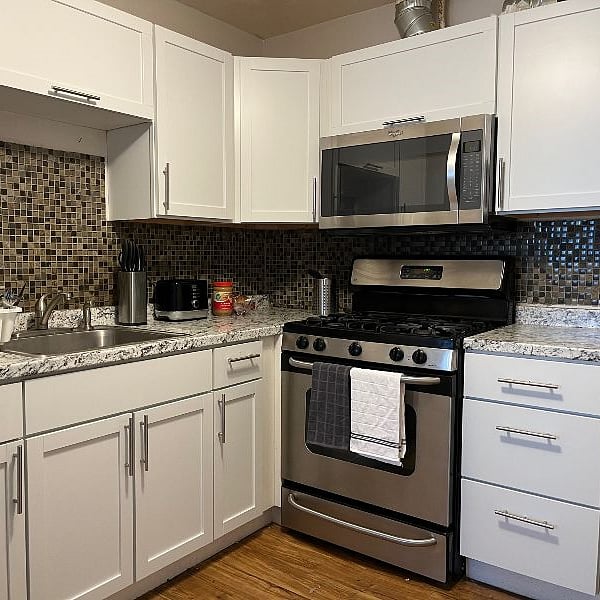 Furnished Finder property 371120_1 photo 3