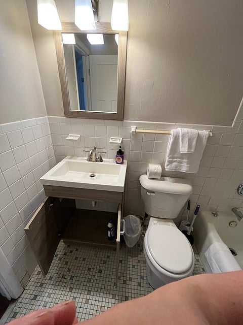 Furnished Finder property 371120_11 photo 6