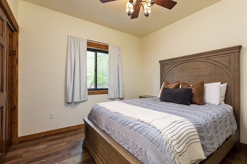 Bedroom #1 with queen size bed 