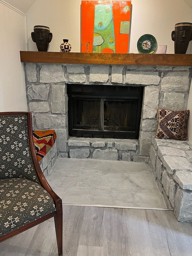 A Cozy Nook, but closer