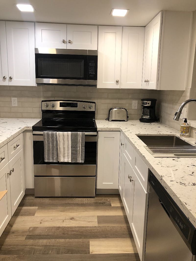 Furnished Finder property 371146_1 photo 24