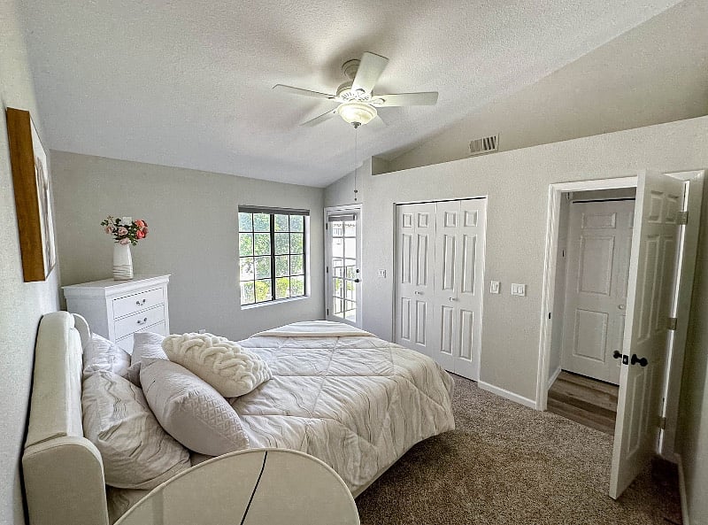 Sun-Set Bedroom #2 With En-suite
Black Out Blinds / Beautifully Appointed
Outside Seating Area / Ceiling Fan