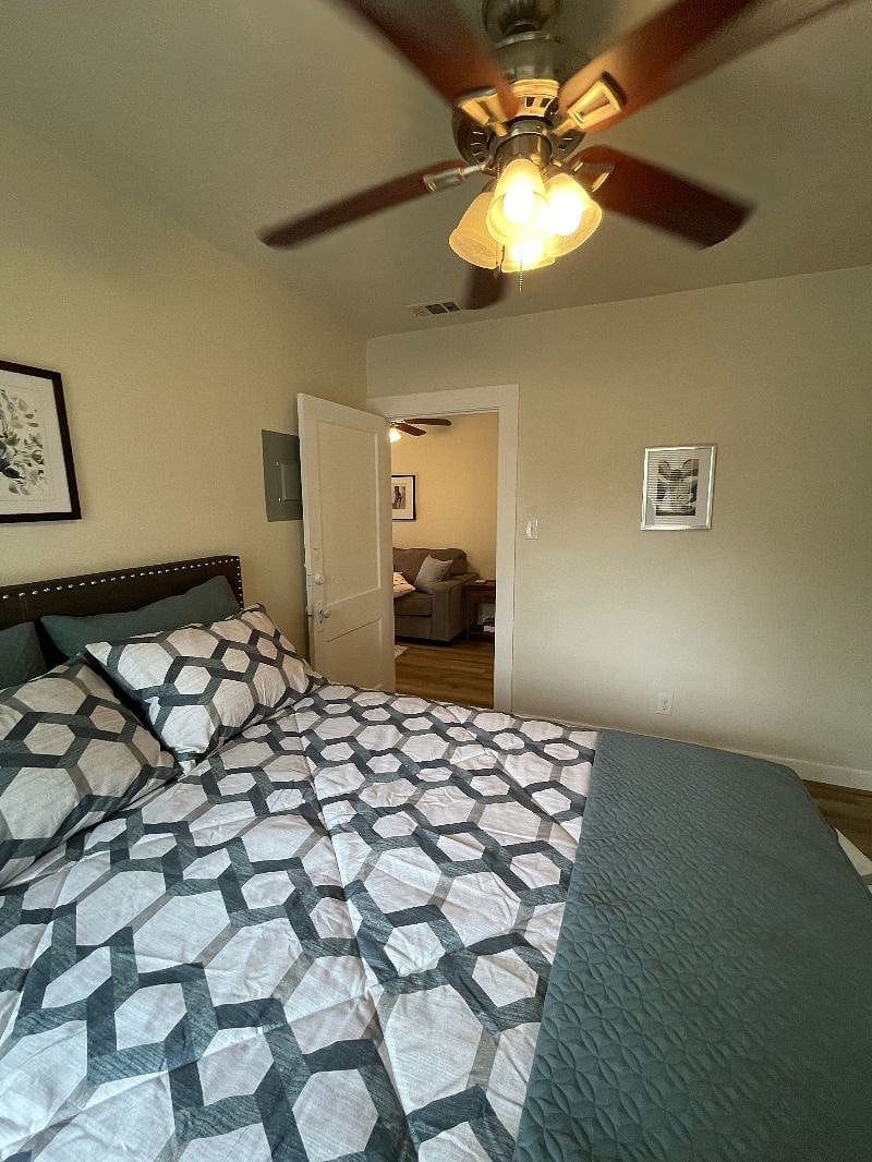 Furnished Finder property 371201_1 photo 9