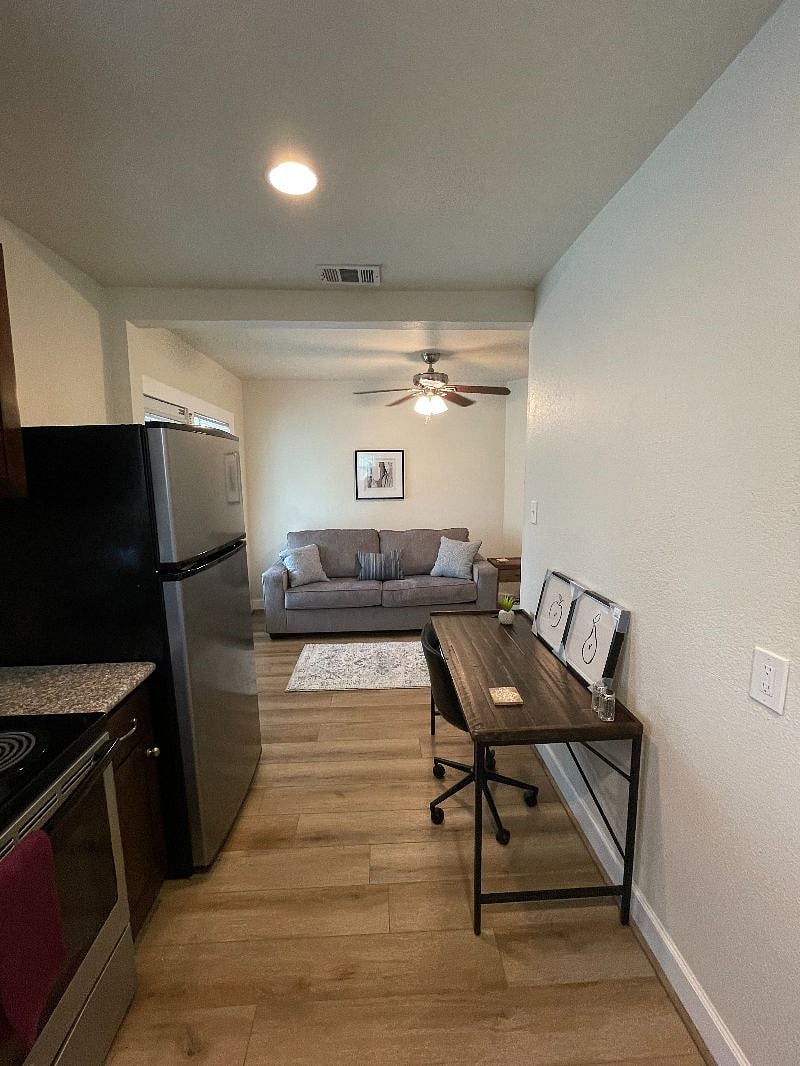 Furnished Finder property 371201_1 photo 7