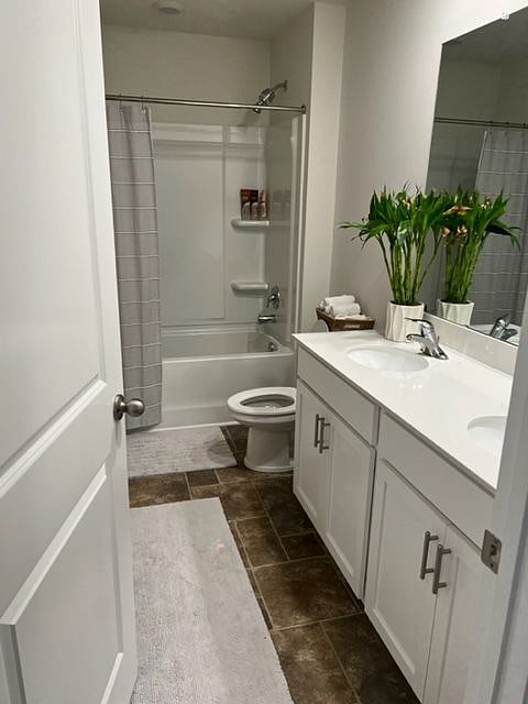 2nd Flr Private Bathroom, Double Sink, Tub, Filtered Water showerhead